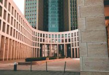 Οδηγία Σοκ από την κεντρική τράπεζα της Ολλανδίας: Κάθε οικογένεια να έχει μετρητά για «επιβίωση»! Οδηγία Σοκ από την κεντρική τράπεζα της Ολλανδίας: Κάθε οικογένεια να έχει μετρητά για «επιβίωση»!