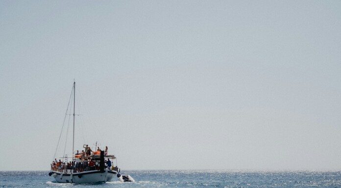 Κρήτη: Συνεχίζεται αμείωτα η ροή λαθρομεταναστών-Σε μόλις 24 ώρες, καταγράφηκε και τρίτο περιστατικό. Κρήτη: Συνεχίζεται αμείωτα η ροή λαθρομεταναστών-Σε μόλις 24 ώρες, καταγράφηκε και τρίτο περιστατικό.