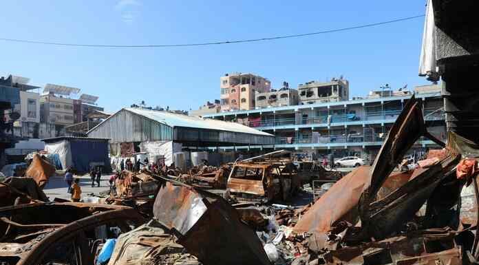 Γάζα:Τουλάχιστον 51 Άμαχοι σκοτώθηκαν-«Ήταν σφαγή», ανέφερε ο αυτόπτης μάρτυρας-Περίμεναν ανθρωπιστική βοήθεια. Γάζα:Τουλάχιστον 51 Άμαχοι σκοτώθηκαν-«Ήταν σφαγή», ανέφερε ο αυτόπτης μάρτυρας-Περίμεναν ανθρωπιστική βοήθεια.