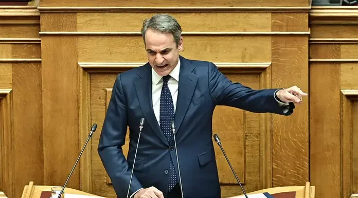 Τα έφαγαν όλα και τώρα λένε «φταίμε όλοι» – Ο Μητσοτάκης προσπαθεί να ξεπλένει τη ΝΔ και μιλά για “τοξικότητα” Τα έφαγαν όλα και τώρα λένε «φταίμε όλοι» –Ο Μητσοτάκης ξεπλένει τη ΝΔ και μιλά για “τοξικότητα”