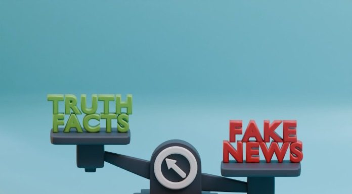 Αλλοιώνουν την ιστορία μας για να μην μάθουμε ποτέ ποιοι είμαστε