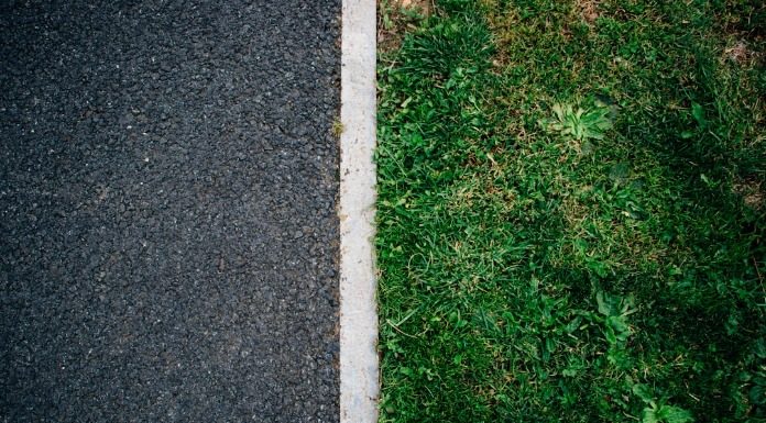 Τα κόμματα έχουν ως σχέδιο δράσης την εξαθλίωση των Ελλήνων