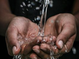 Η αλήθεια για την απάτη με το νερό και την επικείμενη πώλησή του σε ιδιώτες… Η αλήθεια για την απάτη με το νερό και την επικείμενη πώλησή του σε ιδιώτες...