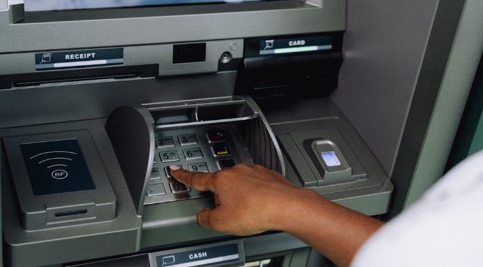 Από 11 Αυγούστου σε ισχύ η τροπολογία για τις χρεώσεις στα ΑΤΜ – Όσα αναφέρει το πλήρες κείμενο Από 11 Αυγούστου σε ισχύ η τροπολογία για τις χρεώσεις στα ΑΤΜ – Όσα αναφέρει το πλήρες κείμενο