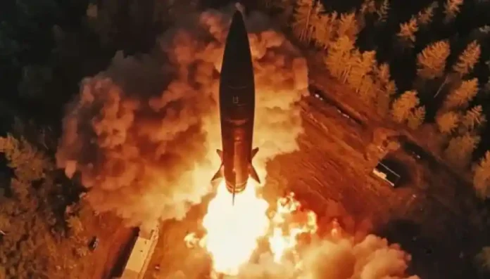 Σε 17 λεπτά σκόνη το αρχηγείο του ΝΑΤΟ στις Βρυξέλλες - Απάντηση Ρωσίας με Oreshnik