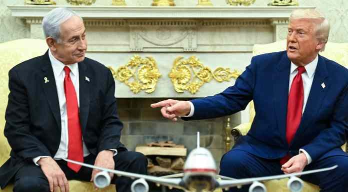 Τραμπ σε Νετανιάχου: «Μην ξαναπείς ότι η πείνα είναι ψεύτικη» Τραμπ σε Νετανιάχου: «Μην ξαναπείς ότι η πείνα είναι ψεύτικη»