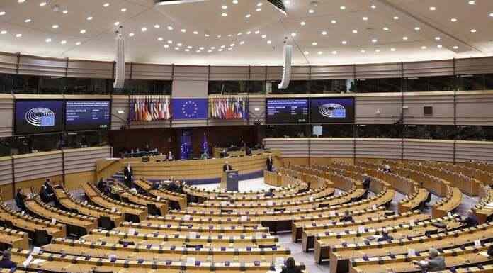 Ρεπορτάζ της Guardian για εκλογική χειραγώγηση από Ισραηλινούς ειδικούς και φερόμενη ύπαρξη ομάδας που δραστηριοποιείται στην Ελλάδα χειραγώγηση από Ισραηλινούς ειδικούς και φερόμενη ύπαρξη ομάδας που δραστηριοποιείται στην Ελλάδα