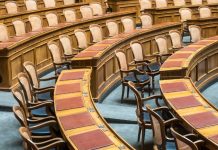 Στην αντιπροσωπευτική δημοκρατία ο αντιπρόσωπος μπορεί να στραφεί εναντίον