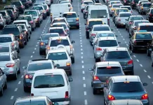 Οικονομική εξαθλίωση στους δρόμους – «Τσουχτερά» πρόστιμα σε 350.000 ιδιοκτήτες οχημάτων Οικονομική εξαθλίωση στους δρόμους – «Τσουχτερά» πρόστιμα σε 350.000 ιδιοκτήτες οχημάτων