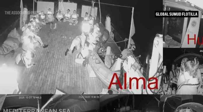 Παγκόσμιες αντιδράσεις για την επίθεση του Ισραήλ στον στολίσκο προς τη Γάζα Παγκόσμιες αντιδράσεις για την επίθεση του Ισραήλ στον στολίσκο προς τη Γάζα