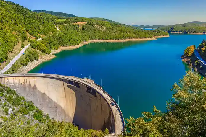 Λίμνη Πλαστήρα: Τι μπορείς να κάνεις στο στολίδι της Θεσσαλίας Λίμνη Πλαστήρα: Τι μπορείς να κάνεις στο στολίδι της Θεσσαλίας