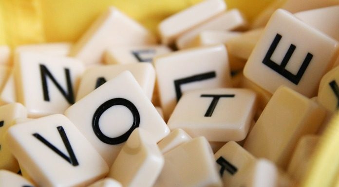 Καραμανλής ΕΡΕ και οι καθοδηγήσεις από το εξωτερικό