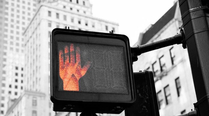 Με Ελλήνων Συνέλευσις καταργείται ο νόμος περί ευθύνης υπουργών