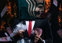 Όσο μας διοικεί το σάπιο κομματικό καθεστώς θα είμαστε ζημιωμένοι