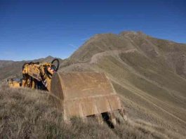 Τι συμβαίνει στον Γράμμο; Τα έργα που επανεκκίνησαν και οι φόβοι των κατοίκων