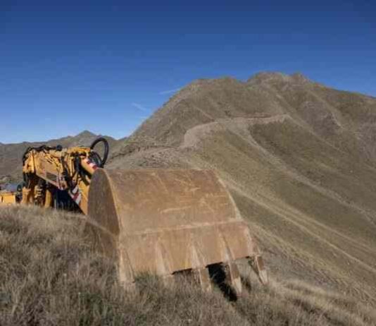 Τι συμβαίνει στον Γράμμο; Τα έργα που επανεκκίνησαν και οι φόβοι των κατοίκων Τι συμβαίνει στον Γράμμο; Τα έργα που επανεκκίνησαν και οι φόβοι των κατοίκων