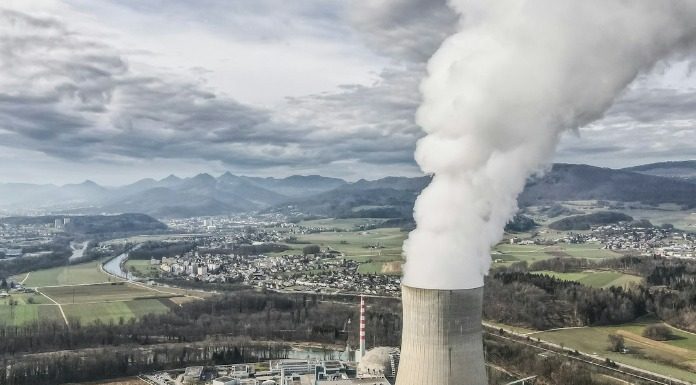 Ενοχοποιούν τον πολίτη για να πληρώνει αδρά την δήθεν πράσινη ενέργεια