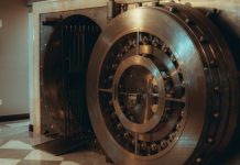 Το 55% της Τράπεζας Ελλάδος ανήκει στους Rothschild