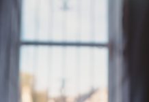 H Γνώση μπορεί μόνο να σου θυμίσει όχι να σου μάθει – γι’ αυτό ακριβώς την έκρυψαν