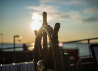 Απλοί ειλικρινείς και εξαιρετικά φιλελεύθεροι οι Ινδιάνοι κατά τον Κολόμβο