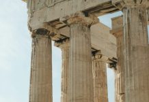 Όταν η ιστορία γίνεται επένδυση-ξεπούλημα