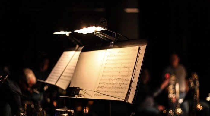 Η οικουμενική συναυλία – ιστορία συμβολισμοί και παράδοξα του ιερού νησιού