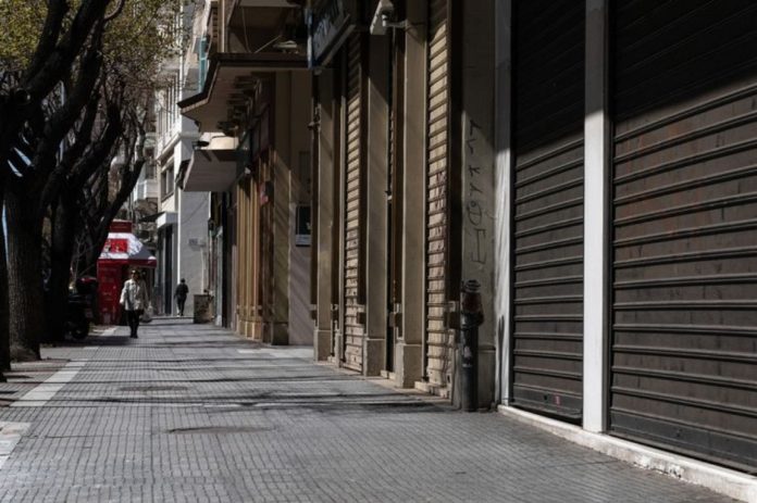 Βάζουν λουκέτο 100.000 επιχειρήσεις και 1.500 ξενοδοχεία