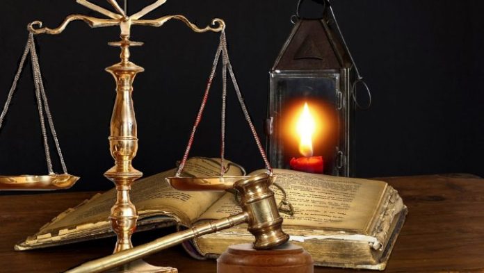ΟΙ ΠΡΟΑΓΩΓΕΣ ΣΤΗΝ ΔΙΚΑΙΟΣΥΝΗ ΔΕΝ ΑΙΤΙΟΛΟΓΟΥΝΤΑΙ ΑΡΑ ΕΧΟΥΜΕ ΑΔΙΑΦΑΝΕΙΑ