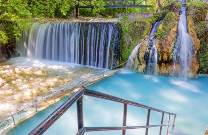 ΤΟΥΡΙΣΜΟΣ ΚΑΙ ΙΑΜΑΤΙΚΕΣ ΠΗΓΕΣ