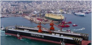Διαστάσεις λαμβάνει η σύγκρουση στο λιμάνι του Πειραιά