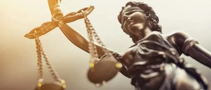 ΣΤΗΝ ΕΛΛΗΝΩΝ ΠΟΛΙΤΕΙΑ Ο ΕΚΛΕΚΤΟΣ ΘΑ ΕΙΝΑΙ Ο ΝΟΜΟΘΕΤΗΣ