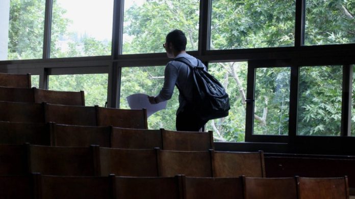 Μη κρατικά ΑΕΙ με διακρατικές συμφωνίες - Το «άρθρο 28» λύνει τον «γόρδιο δεσμό» πριν αλλάξει το «άρθρο 16»