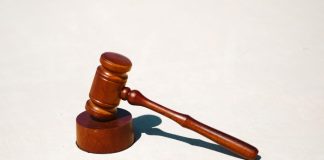 Ένωση Δικαστών και Εισαγγελέων για Τέμπη: Η κυβέρνηση παρενέβη στο έργο μας