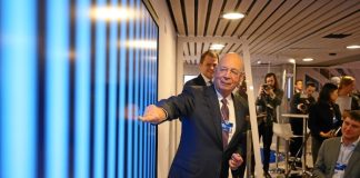 Κλάους Σβαμπ: Παραιτήθηκε από την προεδρία ο ιδρυτής του Παγκόσμιου Οικονομικού Φόρουμ