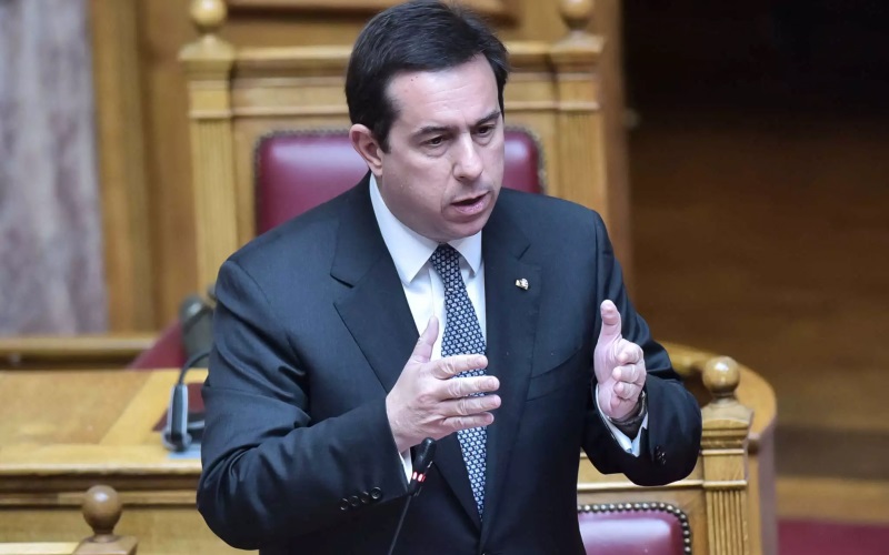 Παραιτήθηκε ο Υπουργός Προστασίας του Πολίτη Νότης Μηταράκης