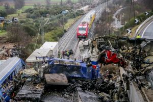 Τραγωδία στα Τέμπη: Ελεύθερος με εγγύηση 50.000 ευρώ ο πρώην πρόεδρος και διευθύνων σύμβουλος του ΟΣΕ