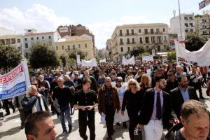 ΠΑΤΡΑ 05 ΑΠΡ 2017 Η ΕΛΛΗΝΩΝ ΣΥΝΕΛΕΥΣΙΣ ΣΕ ΔΡΑΣΗ ΜΕΧΡΙ ΝΑ ΕΝΗΜΕΡΩΘΕΙ ΚΑΙ Ο ΤΕΛΕΥΤΑΙΟΣ ΕΛΛΗΝΑΣ ΠΟΛΙΤΗΣ