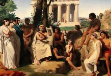 ΠΙΣΩ ΑΠΟ ΤΗΝ ΚΟΥΡΤΙΝΑ …