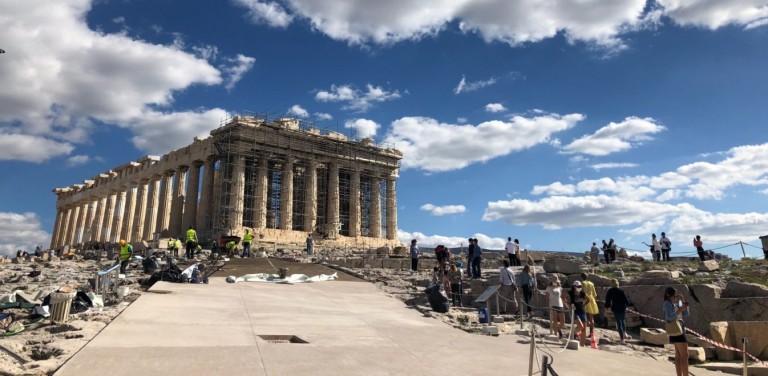 Παραίτηση Κατζουράκη από το ΔΣ του Μουσείου Ακρόπολης- Για τα έργα στον Ιερό Βράχο