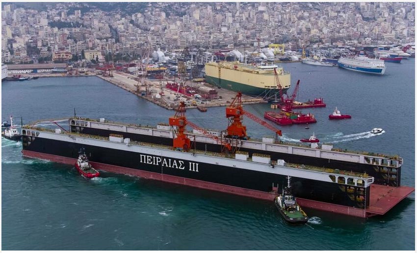 Διαστάσεις λαμβάνει η σύγκρουση στο λιμάνι του Πειραιά