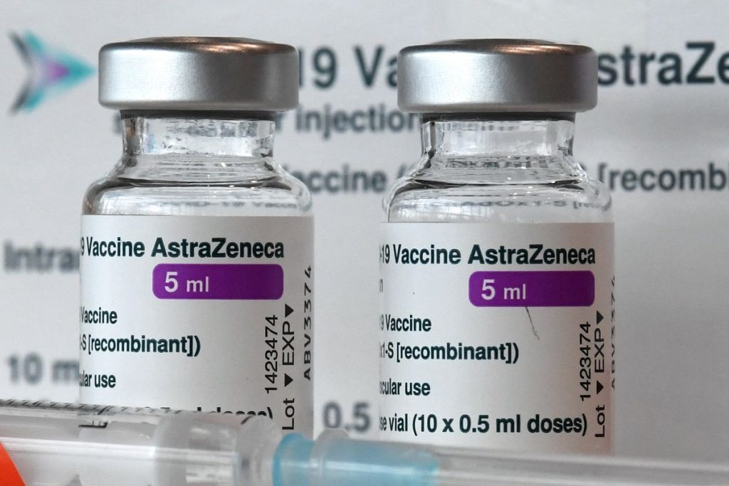 ΔΙΑΚΟΠΗ ΠΑΡΑΓΩΓΗΣ ΤΟΥ ΕΜΒΟΛΙΟΥ ΤΗΣ ASTRAZENECA ΣΤΙΣ ΗΠΑ