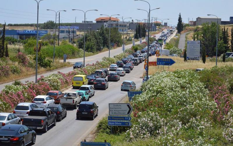 Ο ΥΦΥΠΟΥΡΓΟΣ ΥΠΟΔΟΜΩΝ ΠΑΙΝΕΥΕΤΑΙ ΓΙΑ ΕΡΓΟ 800 ΜΕΤΡΩΝ ΜΕΧΡΙ ΤΙΣ 13 ΙΟΥΝΙΟΥ