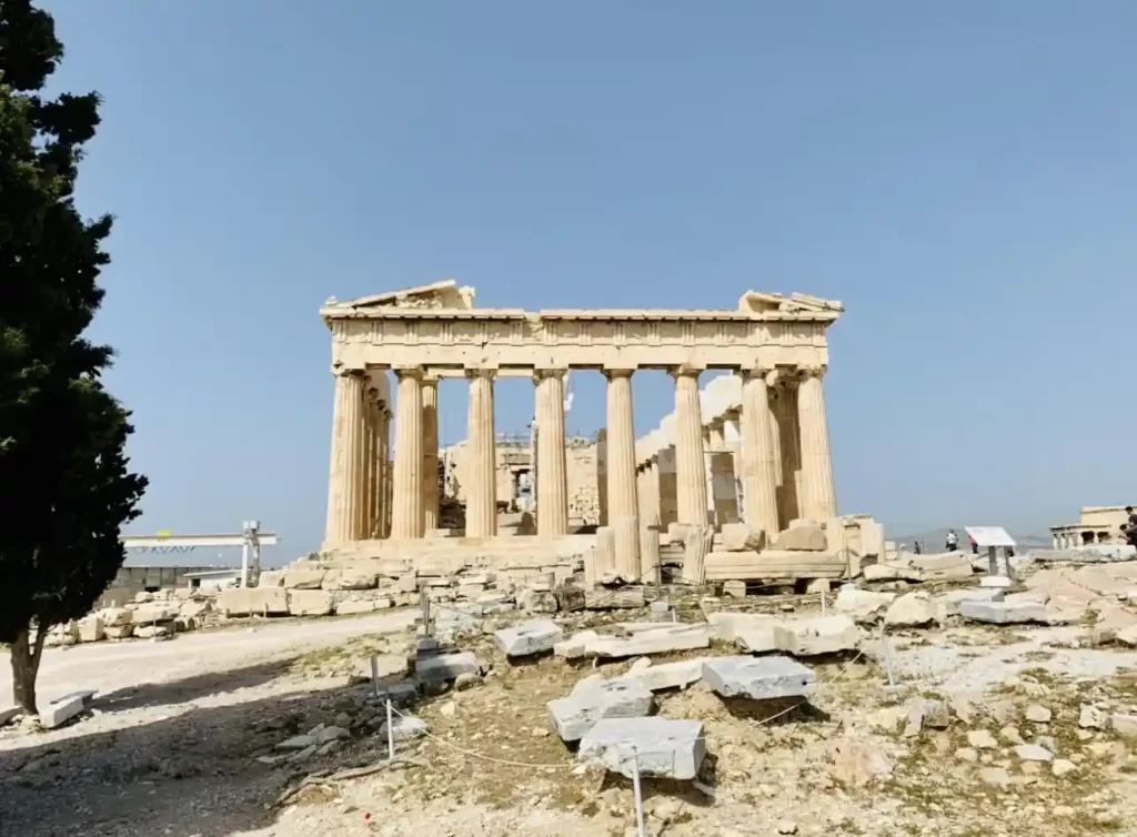 Αυγουστιάτικη Πανσέληνος Ανοιχτοί 105 αρχαιολογικοί χώροι & Μουσεία ΣΗΜΕΡΑ