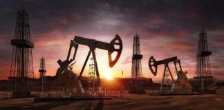 Ανατροπή σκηνικού: «Βουτιά» για τις τιμές πετρελαίου και φυσικού αερίου - Πώς επηρεάζεται η αμόλυβδη