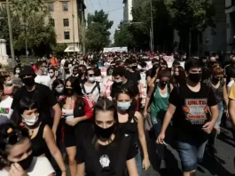 Ντρέπεται και η ντροπή: Η κυβέρνηση παρακολουθούσε με την ΕΥΠ και φακέλωσε χιλιάδες Έλληνες που δεν ήθελαν μάσκες, lockdown και εμβόλια!